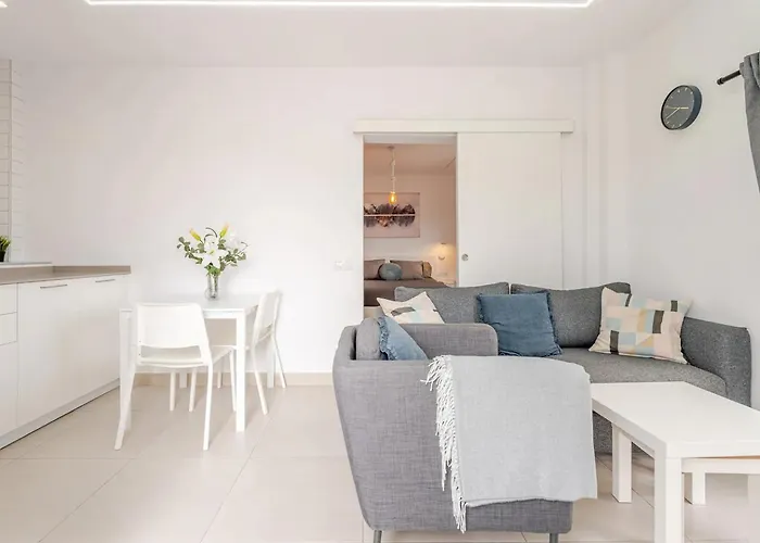 Casa Leo, Rural House With Garden, Adeje, Menores Apartment