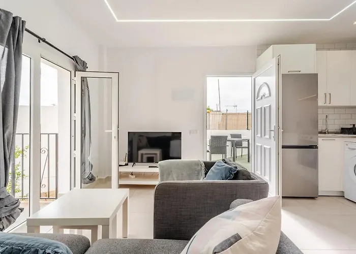 Casa Leo, Rural House With Garden, Adeje, Menores Apartment *