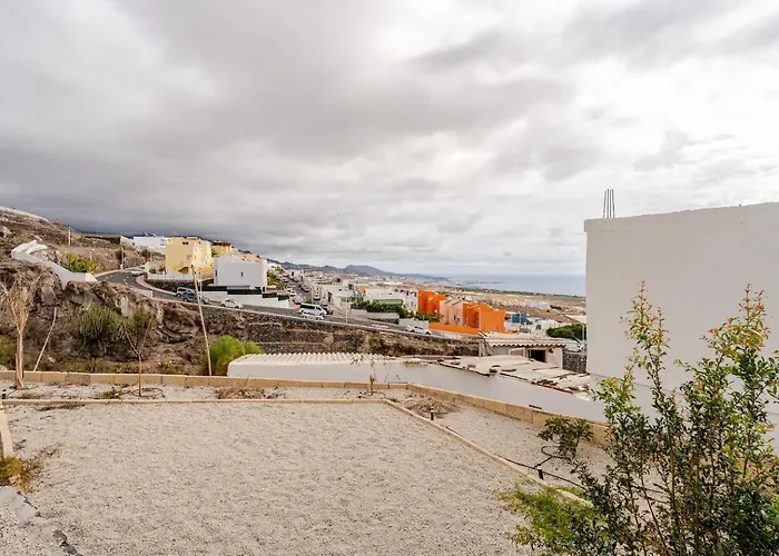 Casa Leo, Rural House With Garden, Adeje, Menores