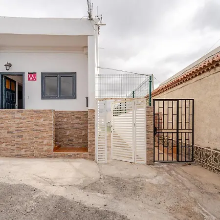 Casa Leo, Rural House With Garden, Adeje, Menores Daire Costa Adeje